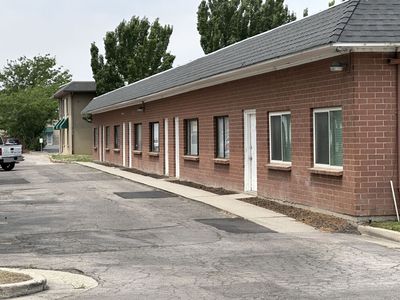 Sandy Office/Warehouse, No CAM Fees, Air Conditioning