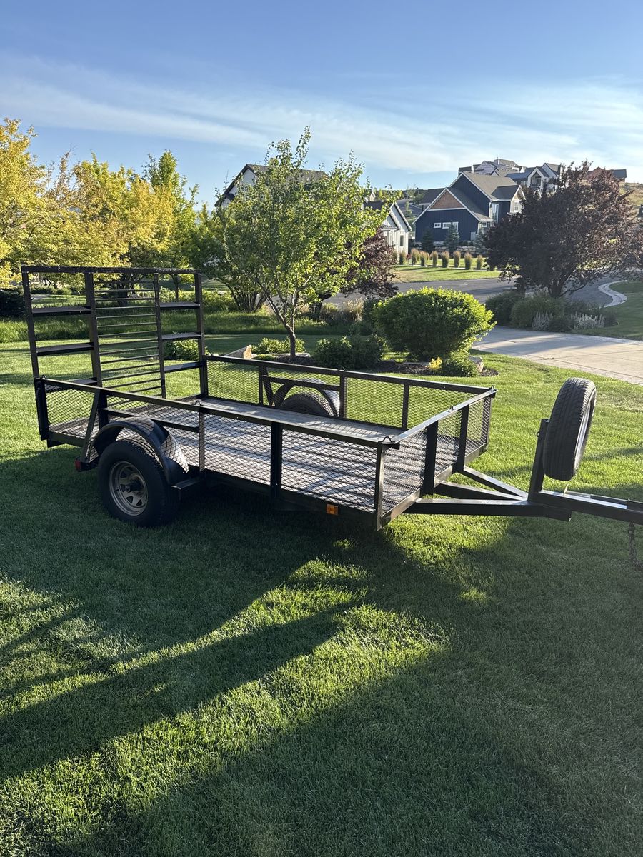 6x10 trailer in great shape!!!