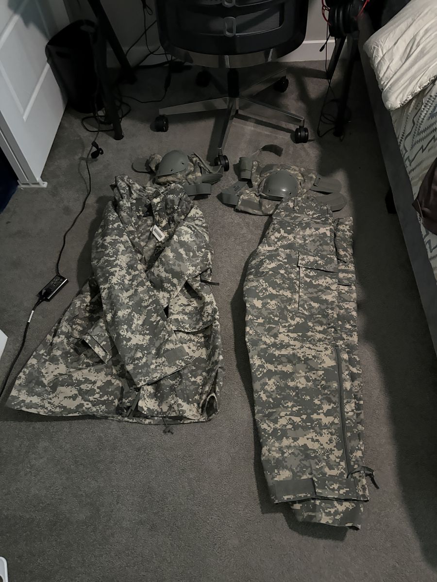 Main image 6