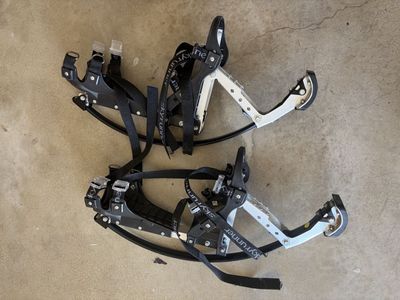 Skyrunner Adult Jumping Stilts Bounce Shoes - Black & Silver (Unisex)