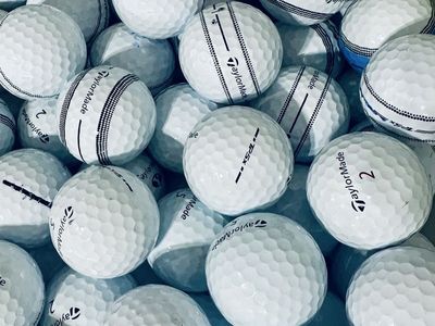 Excellent condition TaylorMade Tp5/Tp5x Golf Balls