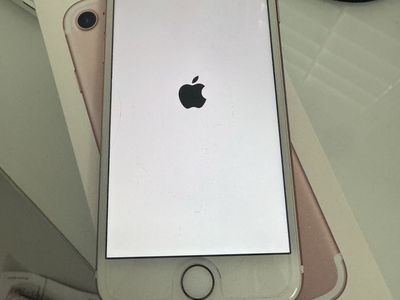 Apple iPhone 7 Rose Gold (Unlocked) - Great Condition Smartphone