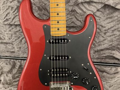 Fender American Ultra ii Stratocaster HSS (trade)