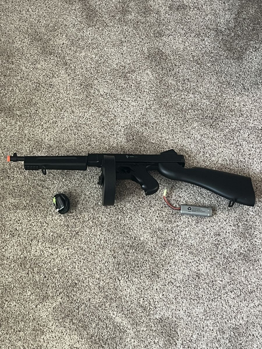 Game Face electric full/semi-auto airsoft submachine gun