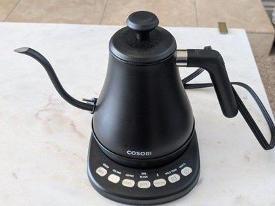 Cosori Electric Gooseneck Kettle