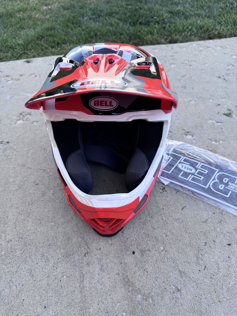 Bell - Moto-9 Rover MIPS Helmet