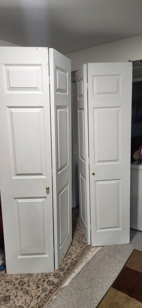 bifold closet doors