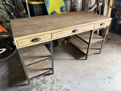 Desk for sale
