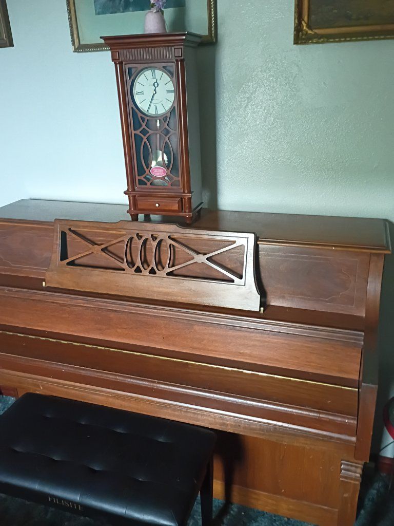 Vintage Wooden Upright Piano- Samick