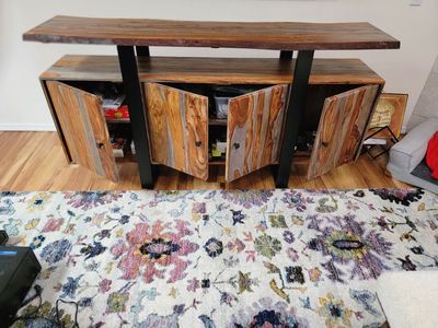 Entertainment Consol / Buffet Table