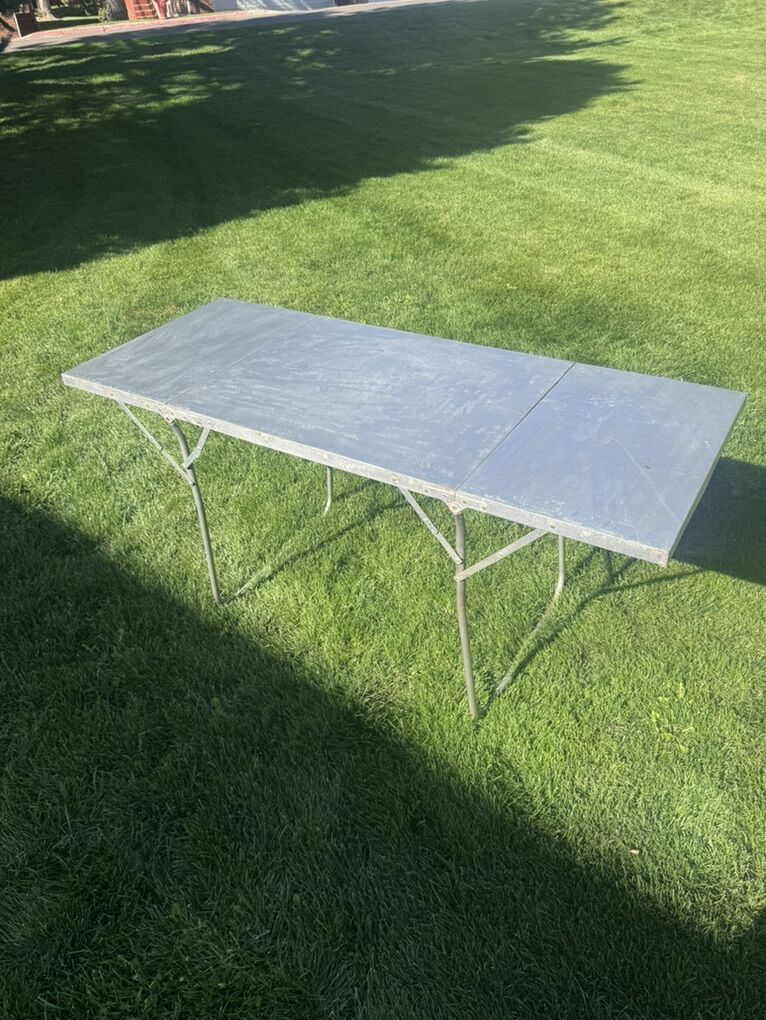 Vintage! 40s-50s Aluminum Folding Camping Table