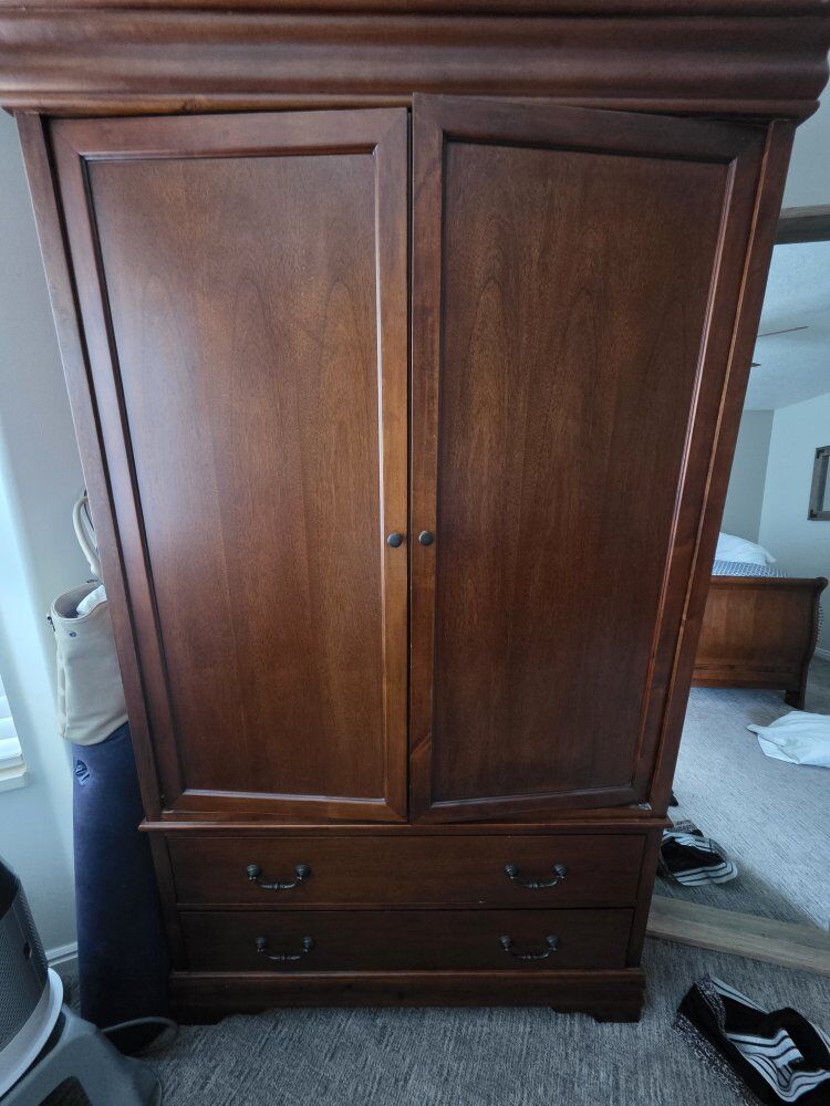 Armoire  TV Hutch or Clothing