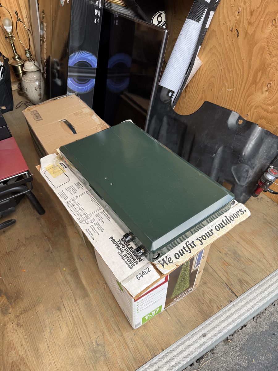 Coleman 2 Burner Stove