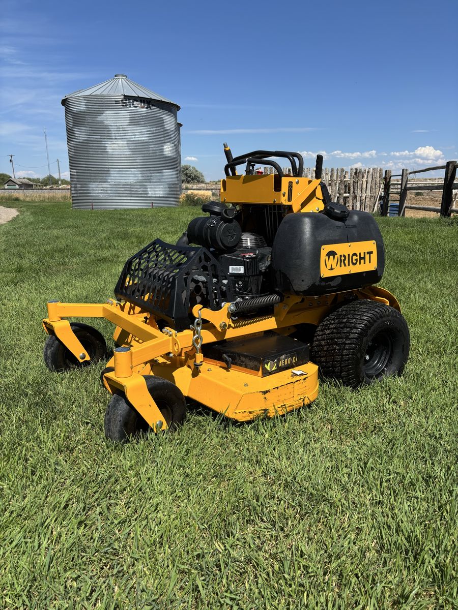 2025 Wright Stander X 48” Commercial Stand-On Mower – 305 Hours