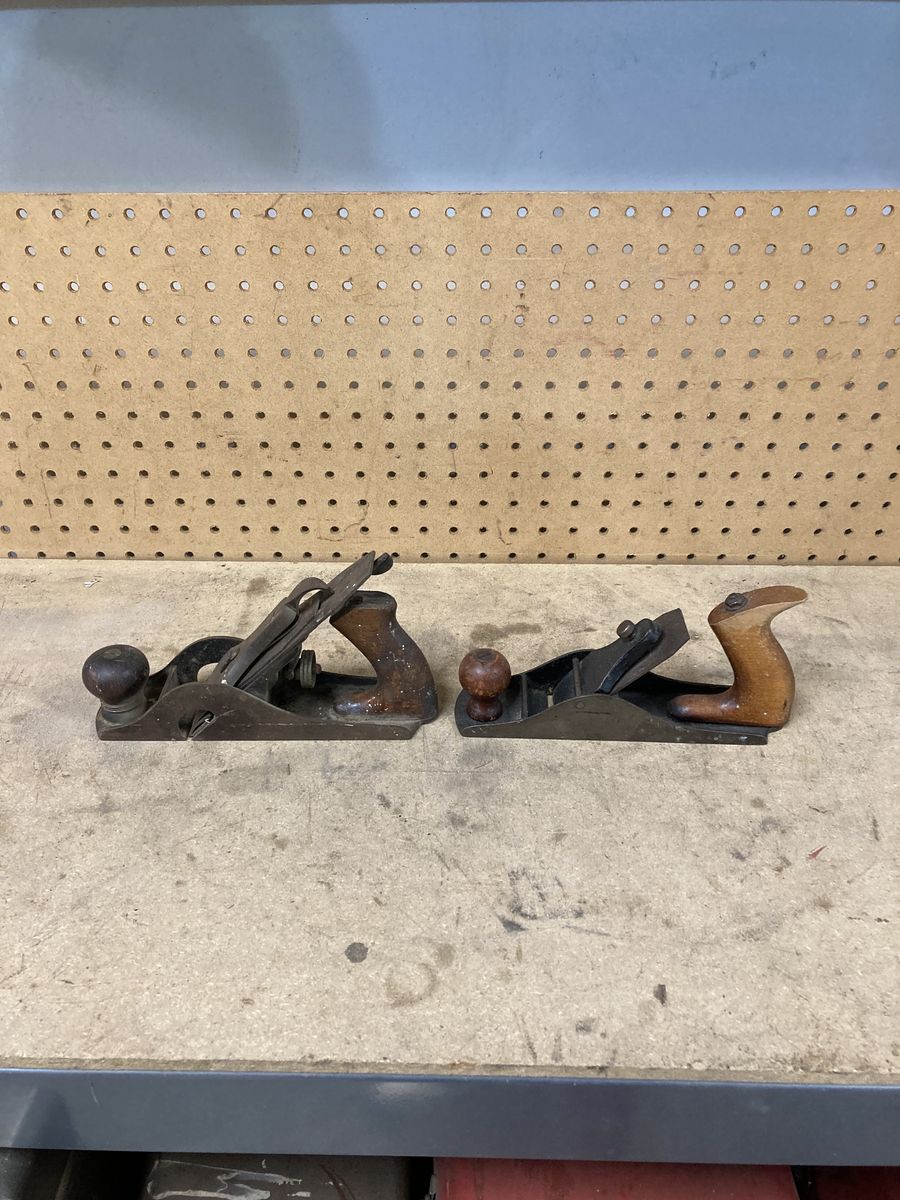Antique hand planes