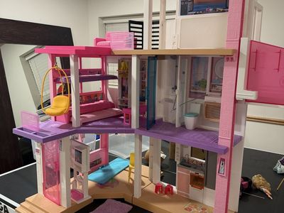 Barbie Dreamhouse, Barbies, Car, Accessories
