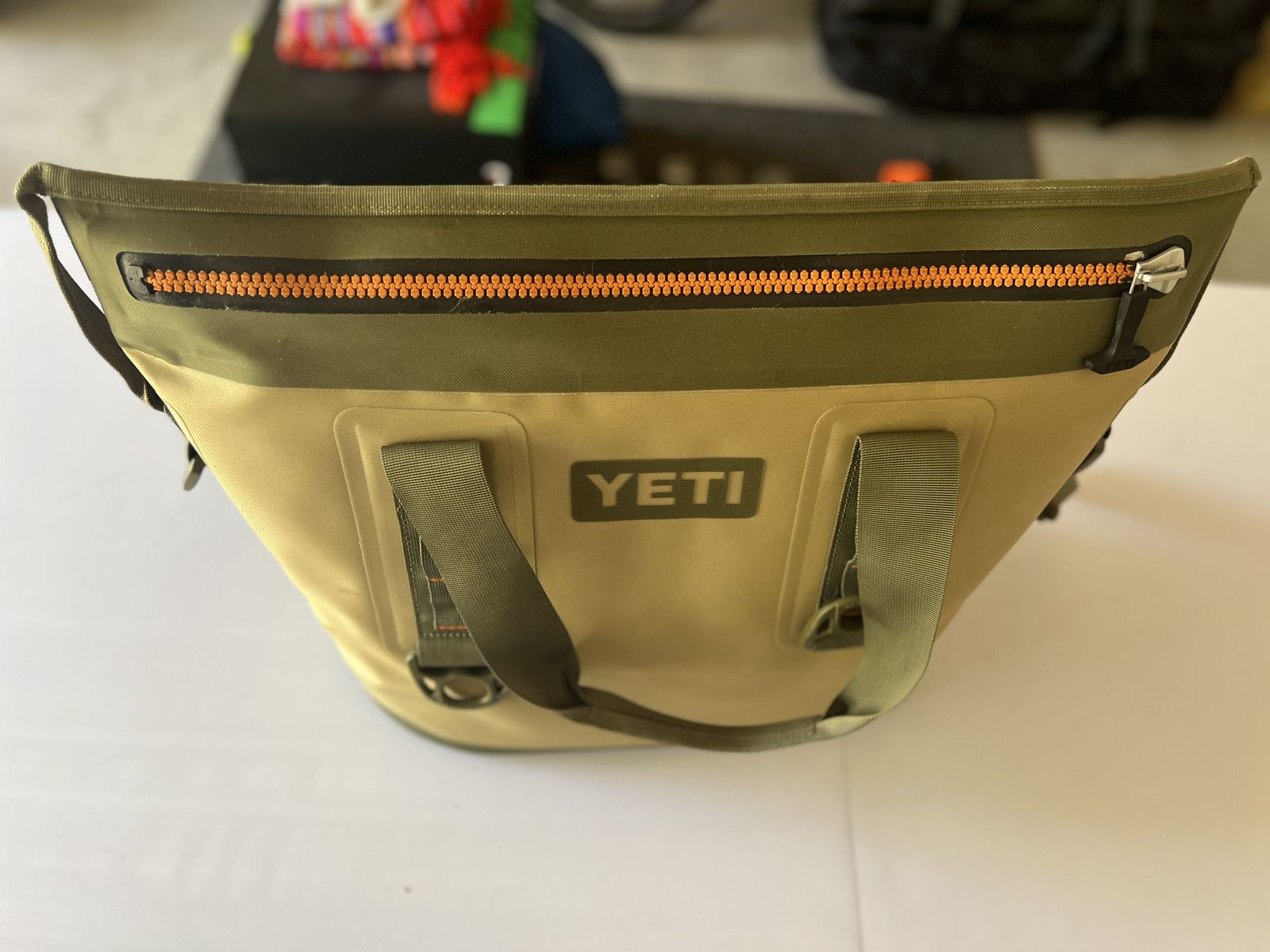 Yeti Hopper 20
