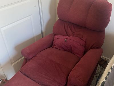 Pride power lift recliner