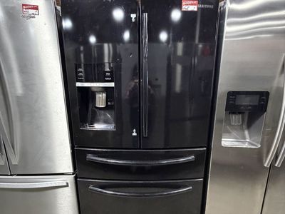 GOOD SAMSUNG BLACK 4-DOOR FRIDGE W-WARRANTY!
