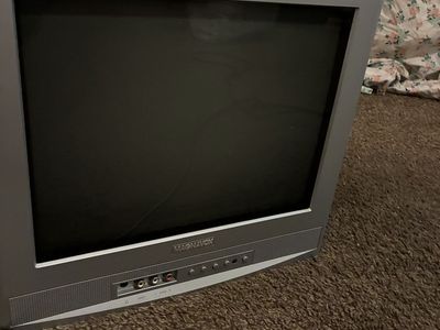 Magnavox smart series 14” CRT