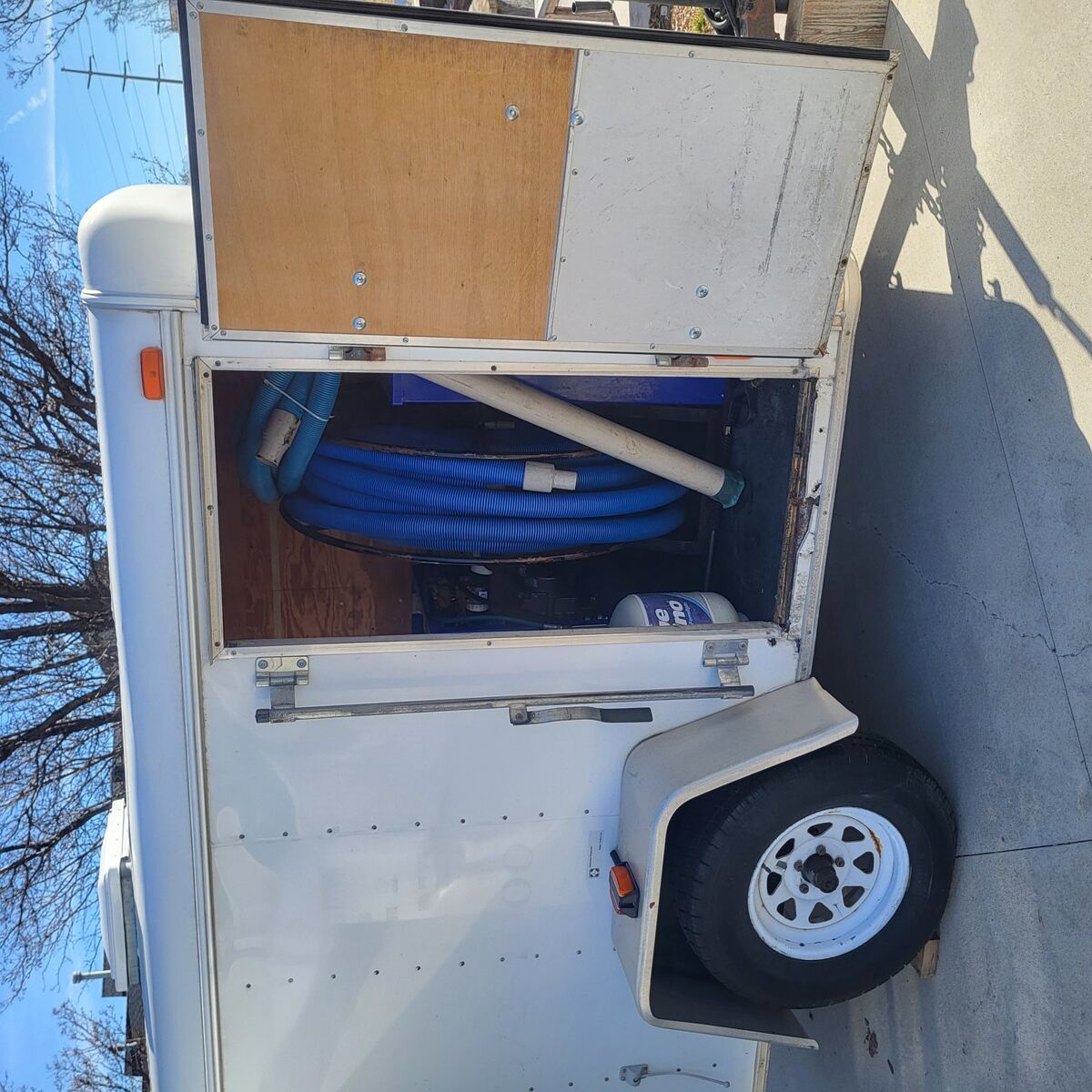 5x8 Hallmark carpet cleaning cargo trailer