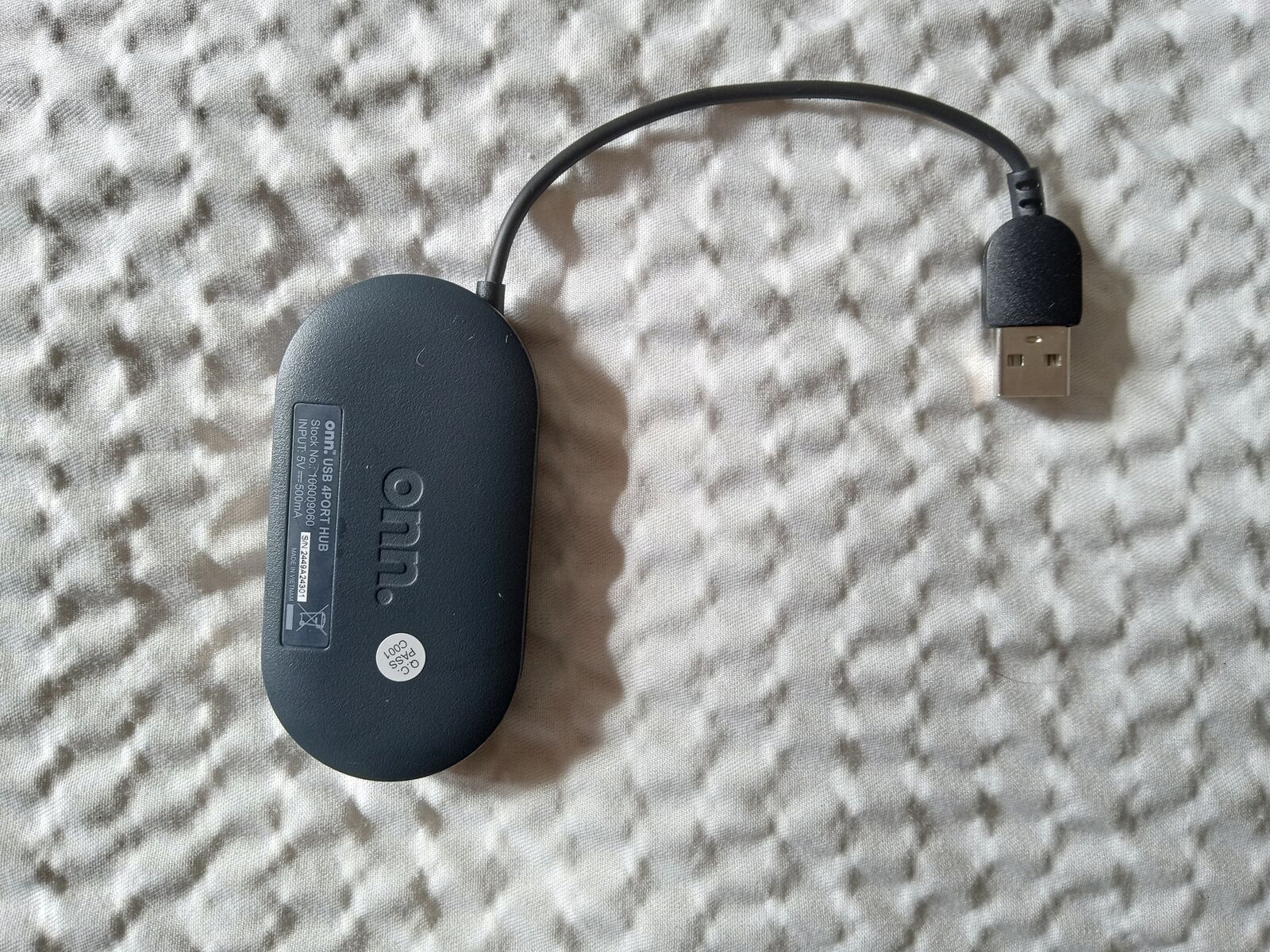 Onn. 4 port USB port