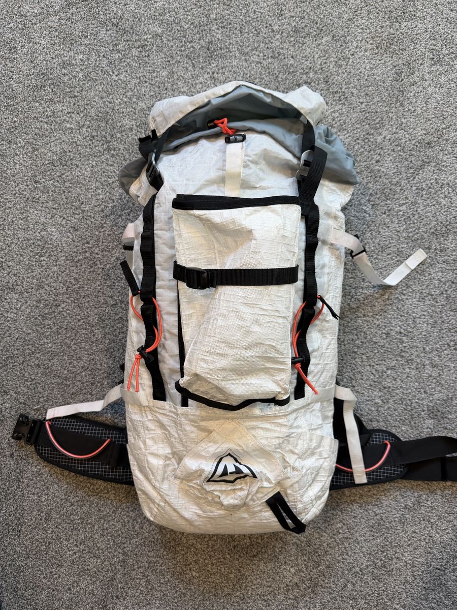 Hyperlite Mountain Gear Prism 40