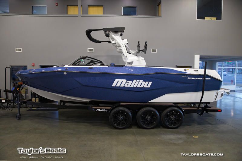 2026 Malibu 25 LSV Boats