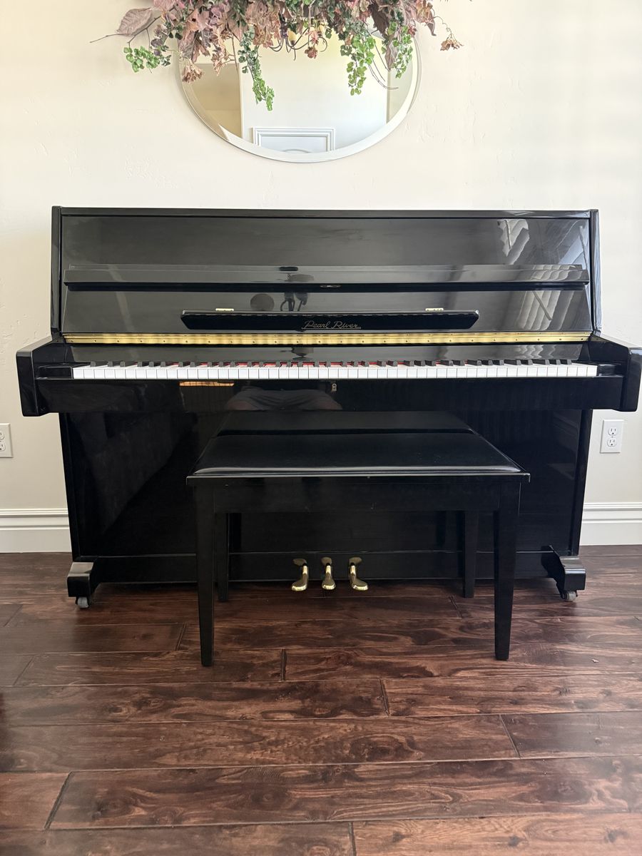 Black Pearl River Piano