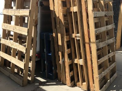 Oversized pallets $12 each