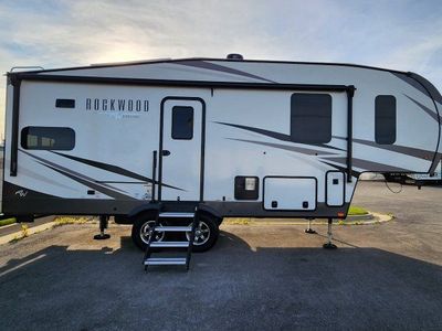 2024 Rockwood Signature 281RK