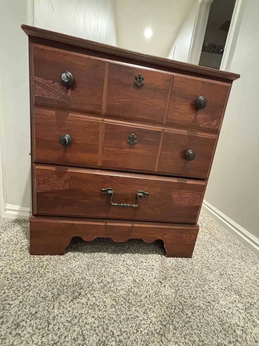 Solid Night Stand