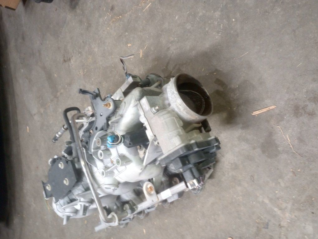 Chevy la intake plenim fuel inject multi port fuel