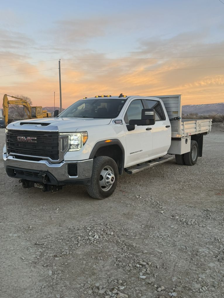 2021 GMC Sierra 3500HD CC Work Truck
