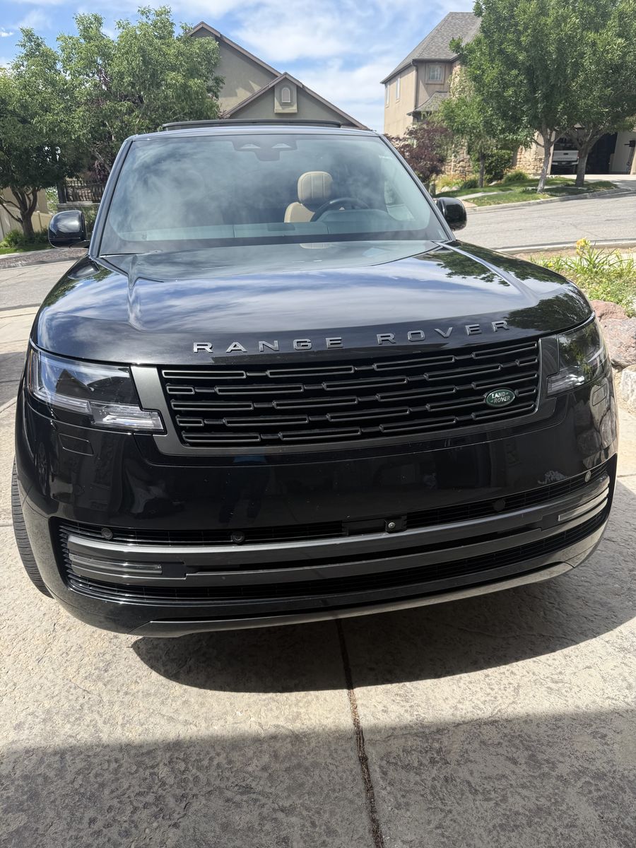 2024 Land Rover Range Rover P400 SE
