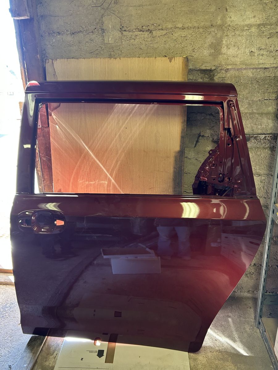 11-20 Toyota SiennaDriver Rear Door NON MORTORIZED