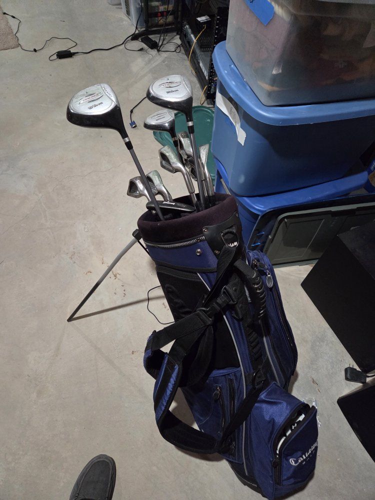 Wilson Golf Club Set with Callaway Stand Bag - Used, Excellent Condition