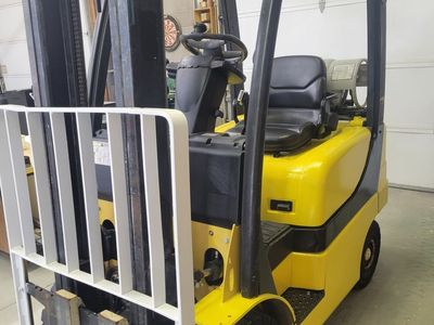 Yale 4000lb Forklift 3700 Hours