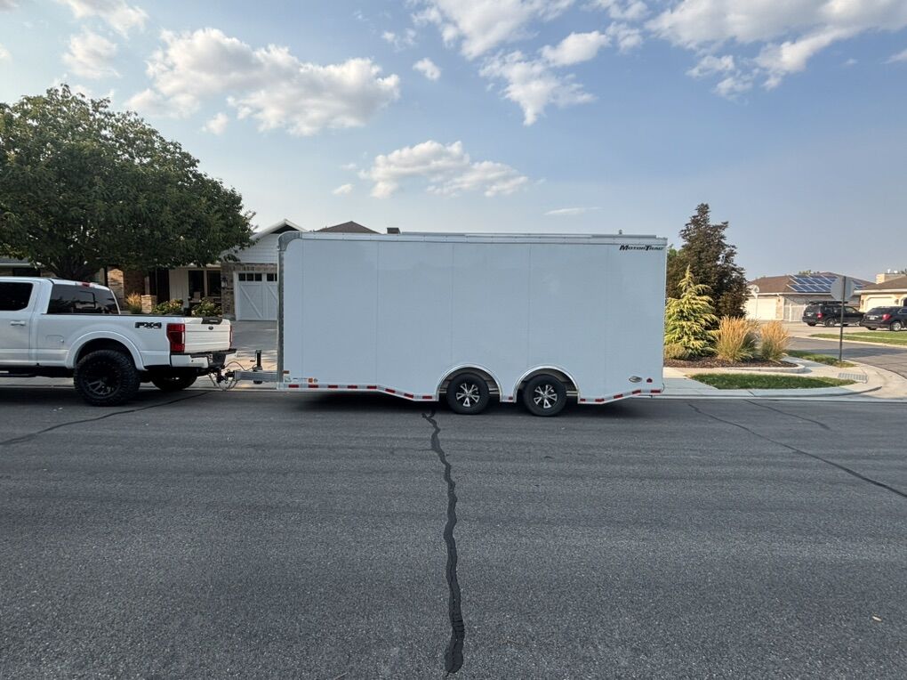 2022, 20' Aluminum Trailer with Solar System