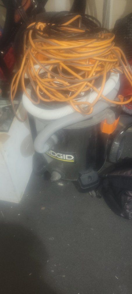 Ridgid Wet Dry Shop Vacuum