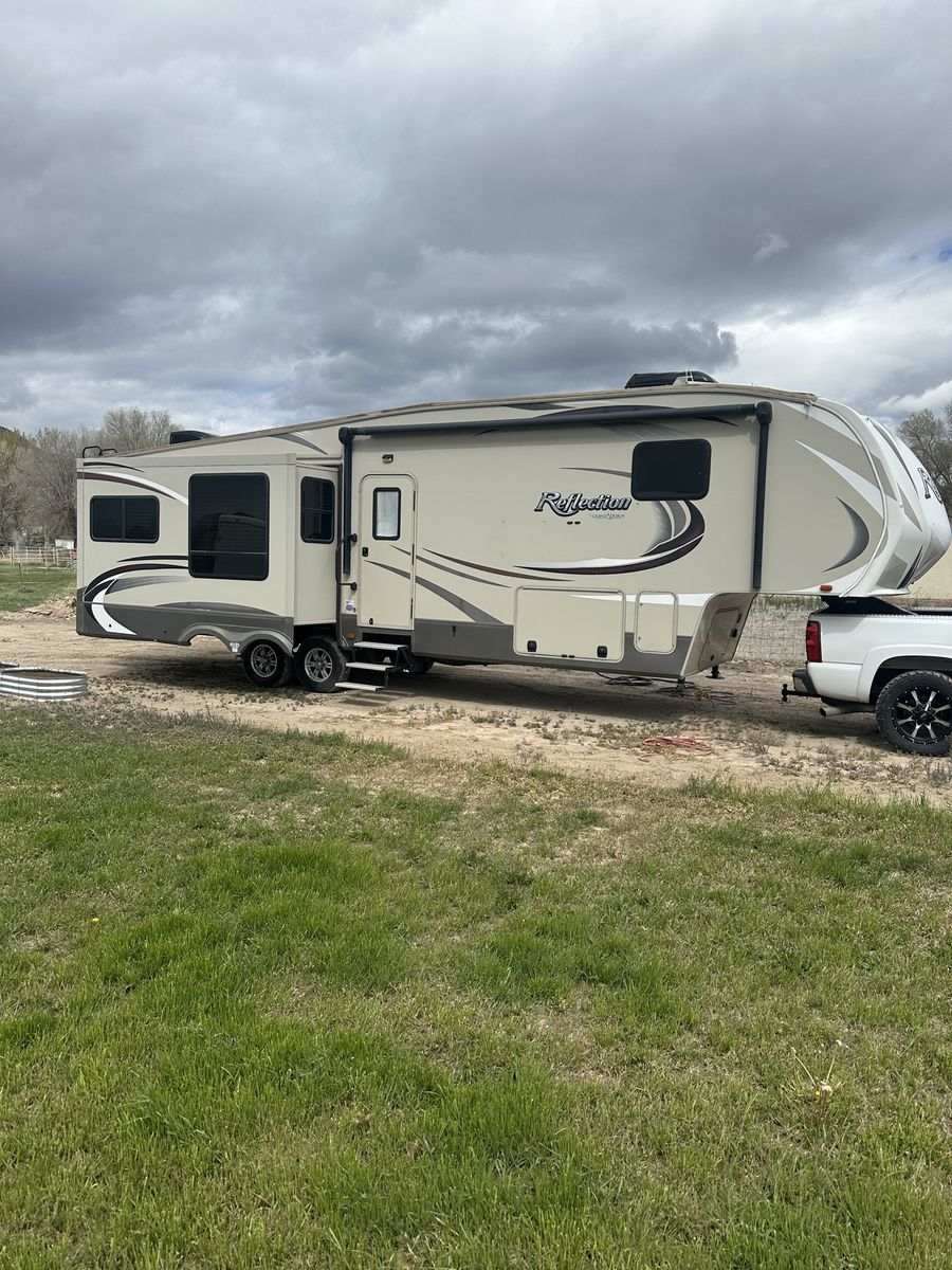 2015 Grand Design Reflection