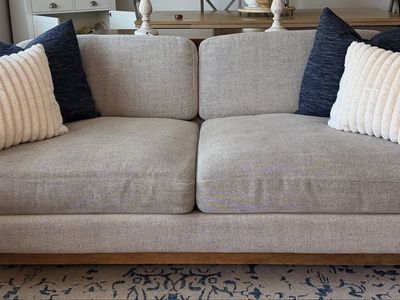 Couch/Sofa
