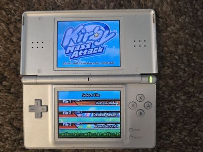Nintendo DS Lite - Broken Hinge - No Charger, but still works