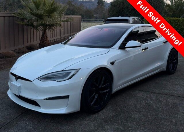2021 Tesla Model S Plaid