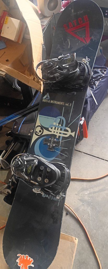 snowboard