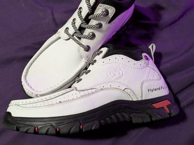 Flyland Future White Black Outdoor Hiking Boots Size EU 42