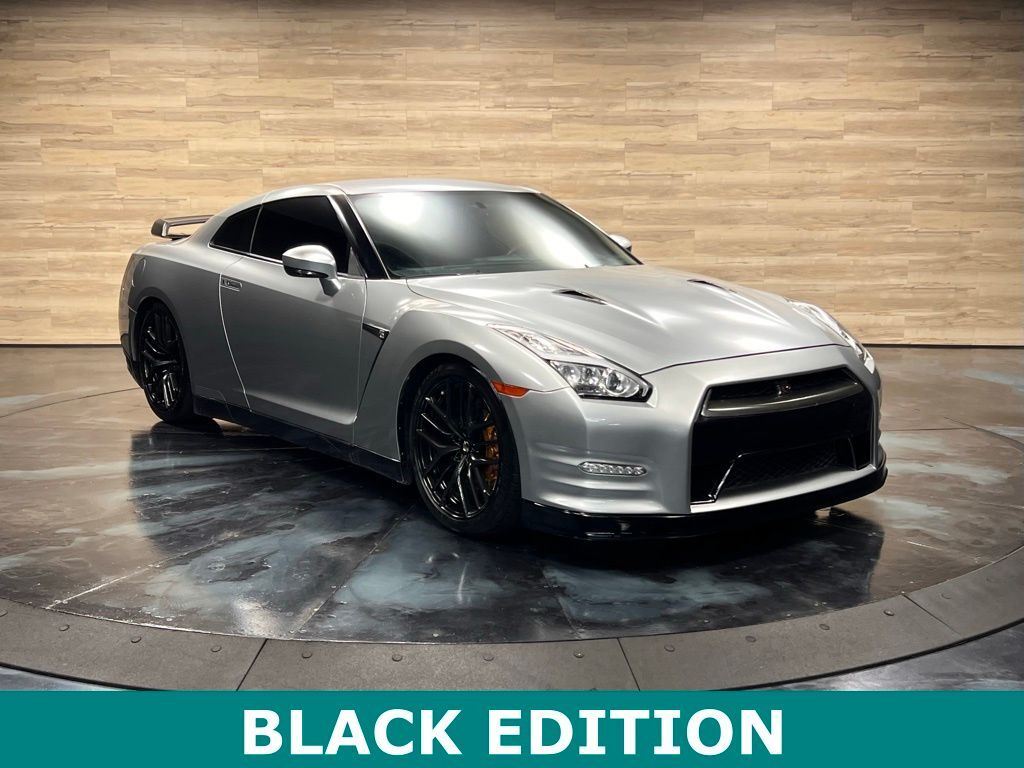 2016 Nissan GT-R Black Edition
