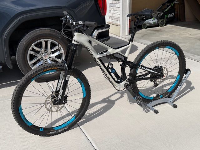 2015 Specialized Enduro Expert – Carbon | Large | Upgraded