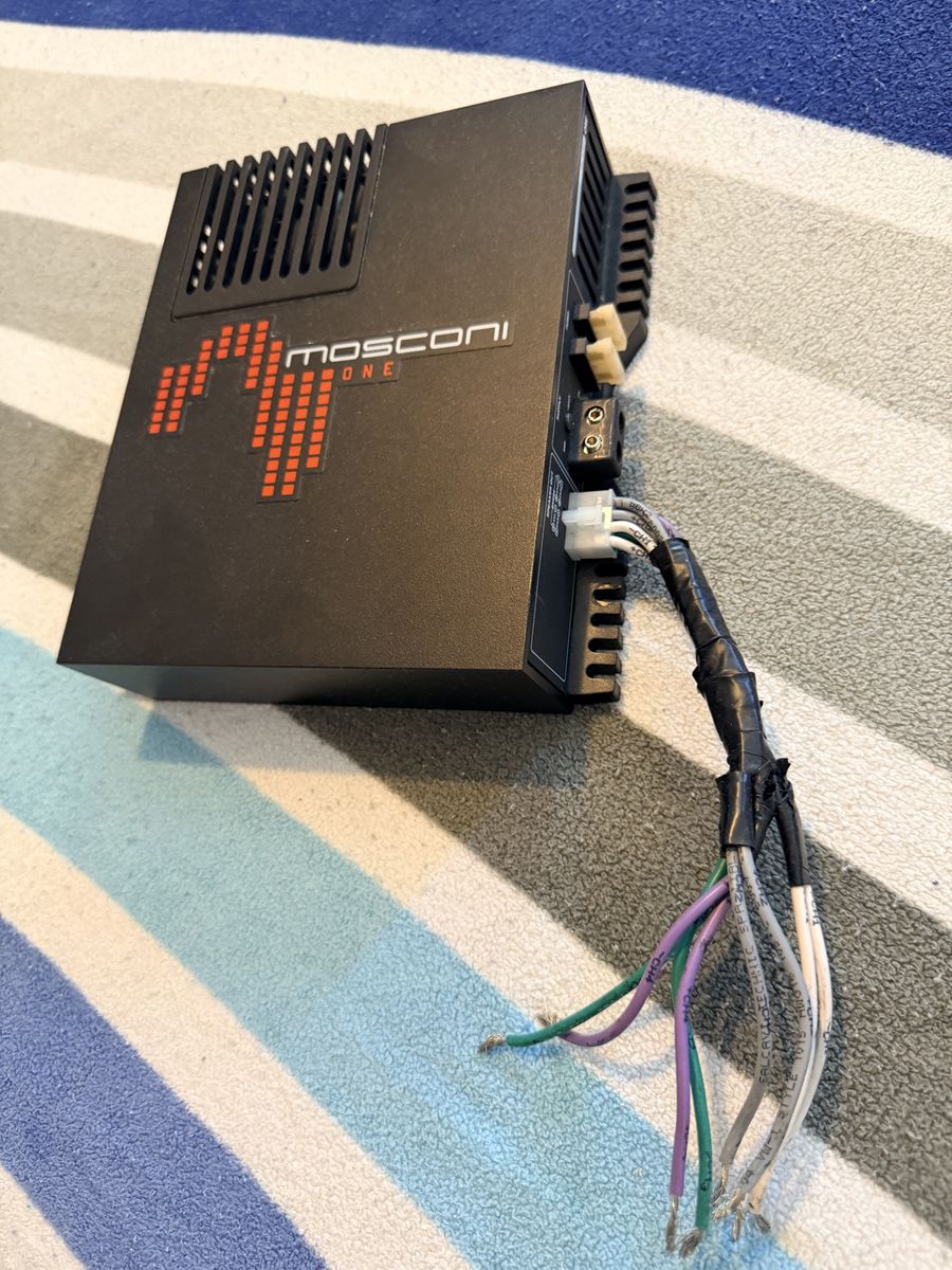 Mosconi One Car Audio Amplifier 4 ch or 2 ch + Sub