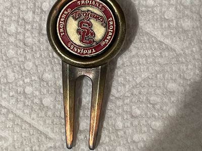 Univ of Southern Cal Trojan Ball Marker/Divot Tool